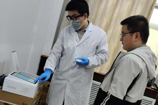 甘肅鎮(zhèn)原縣市場監(jiān)督管理局引進(jìn)多臺(tái)優(yōu)云譜食品快檢儀器