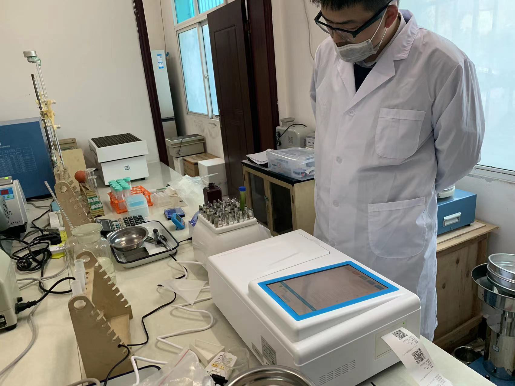 貴陽市開陽縣國家糧食儲(chǔ)備庫采購優(yōu)云譜稻谷新鮮度檢測儀